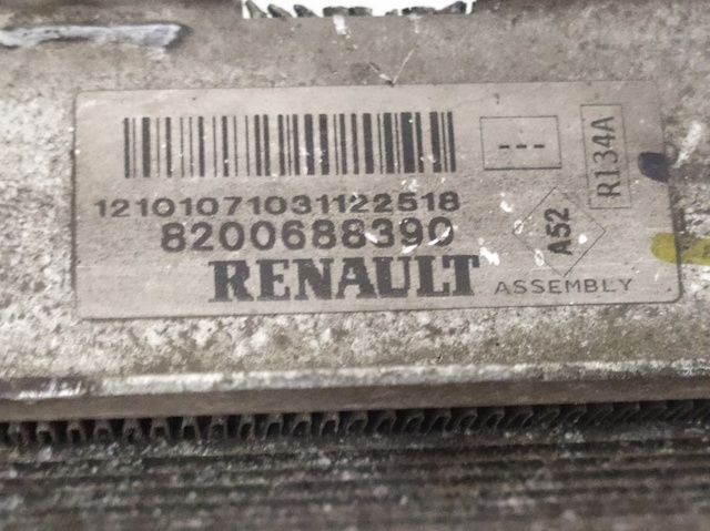 8200688390 Radiador de refrigeración del motor  comprar en Pontevedra