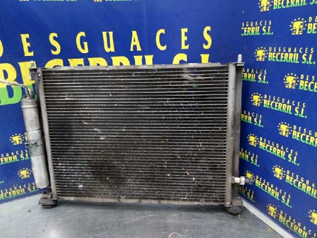 8200688390 Radiador de refrigeración del motor  disponible Burgos