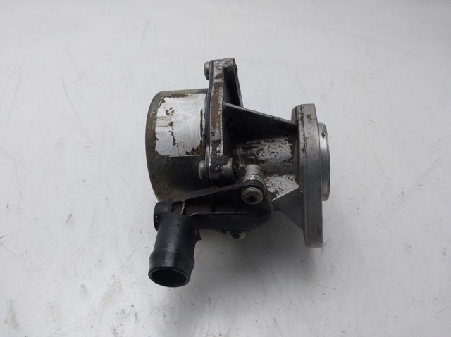 8200689330 Bomba de vacío  en stock Granada