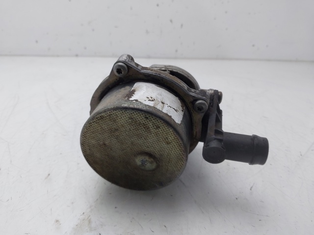 8200689330 Bomba de vacío comprar Girona
