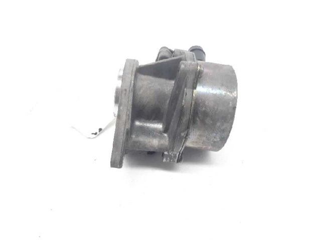 8200689330 RENAULT Bomba de vacío  en stock Gandía