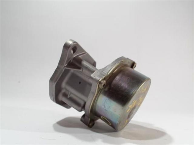 8200689330 RENAULT Bomba de vacío comprar Bilbao