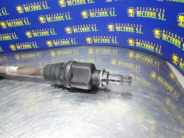 8200690053 Semieje delantero izquierdo  en stock Granada