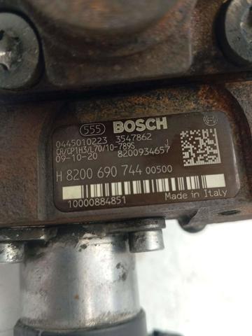 RENAULT 8200690744 Bomba de alta presión de combustible  comprar en Albacete