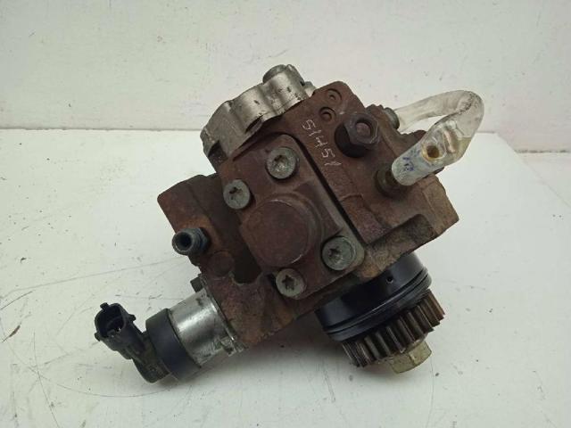 RENAULT 8200690744 Bomba de alta presión de combustible  disponible Lugo