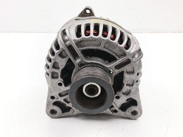 8200692868 Alternador  disponible Utrera