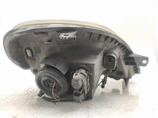 8200701354 Faro izquierdo  en stock Sabadell
