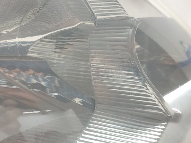 OPEL 8200701356 Faro derecho  en stock Terrassa