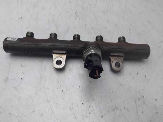 8200701690 RENAULT Regulador de presión de combustible en el riel de inyectores  comprar en Oviedo