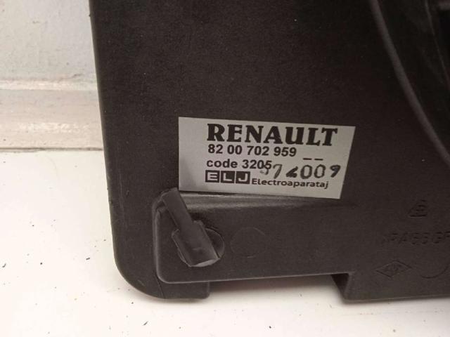 RENAULT 8200702959 Ventilador eléctrico de refrigeración completo (motor y hélice)  comprar en Ponferrada
