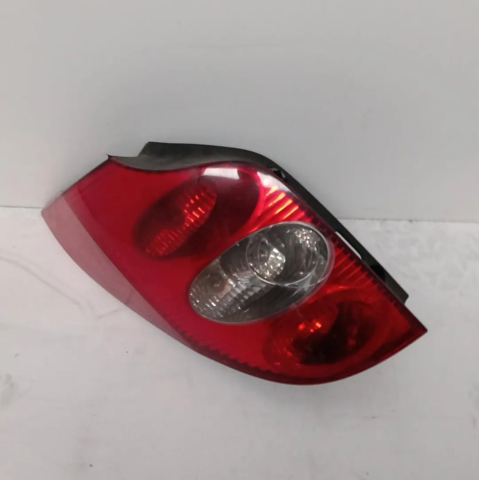 8200703487 Piloto trasero izquierdo  disponible Burgos