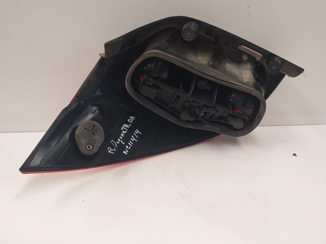 RENAULT 8200703489 Piloto trasero derecho comprar Tarragona