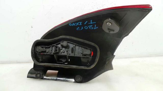 RENAULT 8200703489 Piloto trasero derecho comprar Barcelona