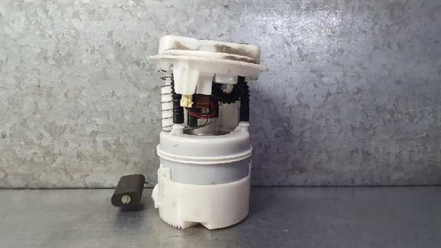 8200704685 Bomba de gasolina  en stock Sabadell