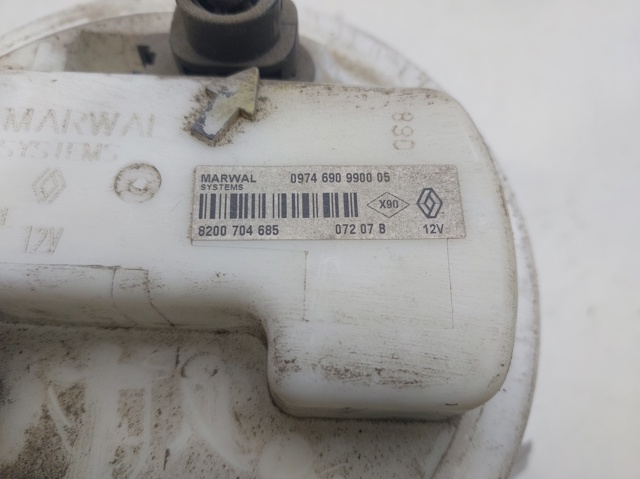 8200704685 RENAULT Módulo de bomba de combustible con sensor de nivel de combustible  comprar en Oviedo