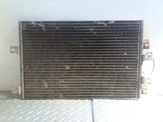 Condensador / radiador  aire acondicionado para renault kangoo 1.5 dci k9k a7 8200708130