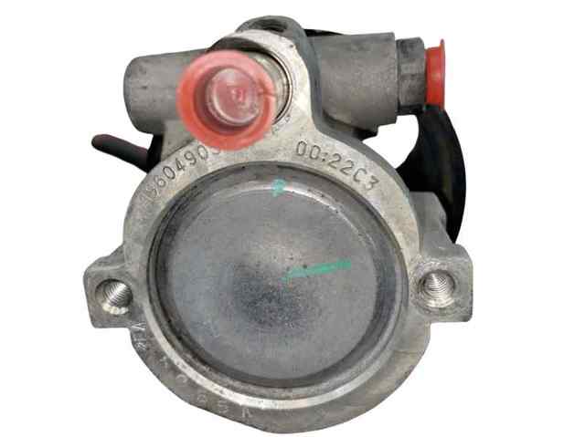 RENAULT 8200709229 Bomba de dirección  en stock Salamanca