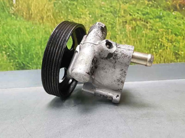 RENAULT 8200709229 Bomba de dirección  en stock Valencia