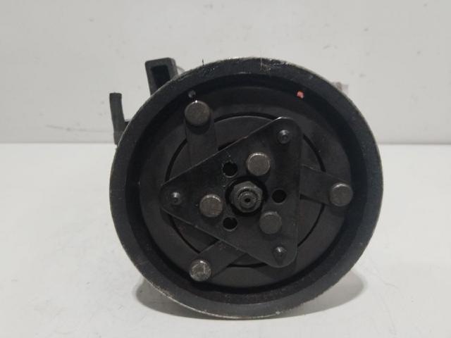 RENAULT 8200716562 Compresor de aire acondicionado comprar Pamplona
