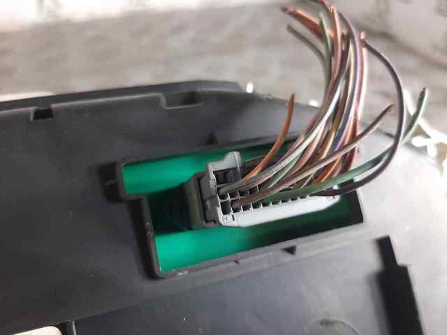 RENAULT 8200720313 Cuadro instrumentos comprar Pamplona
