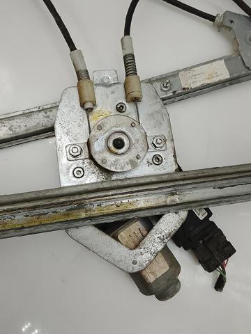 RENAULT 8200722832 Mecanismo de elevalunas de la puerta delantera izquierda  comprar en Ponferrada