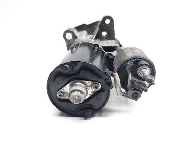 8200724810 RENAULT Motor de arranque  comprar en Oviedo