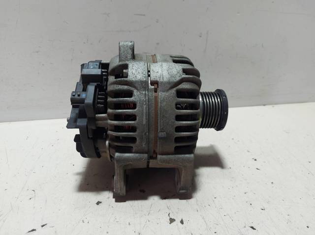 8200726639 RENAULT Alternador  en stock Córdoba