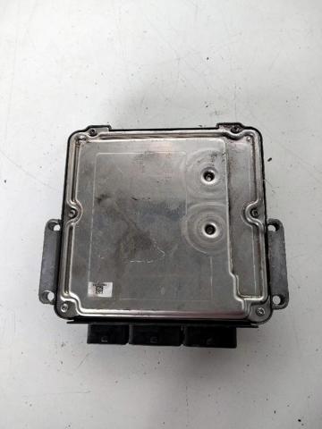 RENAULT 8200726880 ECU  en stock Salamanca