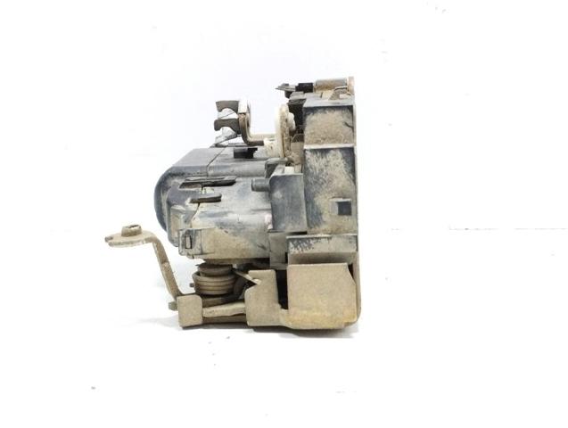 8200727504 RENAULT Cerradura de puerta delantera derecha  en stock Gandía