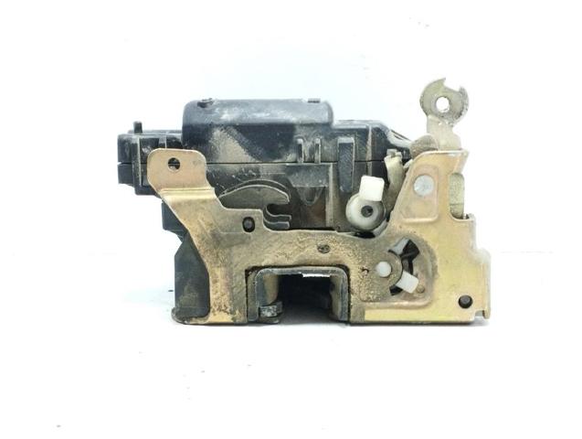 8200727504 RENAULT Cerradura de puerta delantera derecha  comprar en Jaén