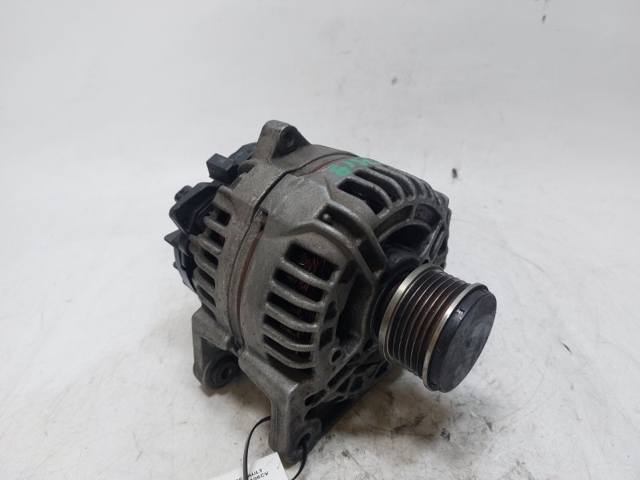 RENAULT 8200728292 Alternador  en stock Salamanca
