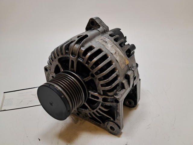 8200728292 RENAULT Alternador  comprar en Jaén