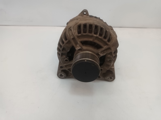 8200728292C NISSAN Alternador  en stock Gandía