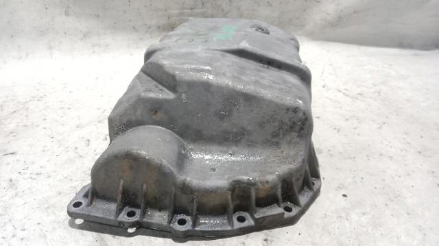 RENAULT 8200728381 Cárter de aceite del motor  comprar en Ponferrada