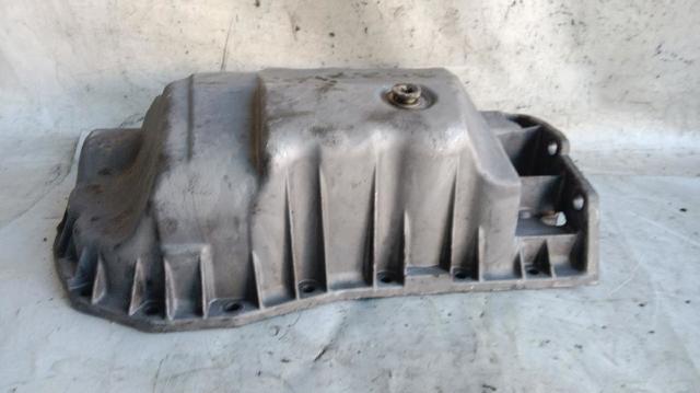 8200728381 RENAULT Cárter de aceite del motor  en stock Gandía