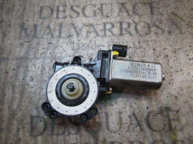 RENAULT 8200733828 Mecanismo de elevalunas delantero derecha  en stock Valencia