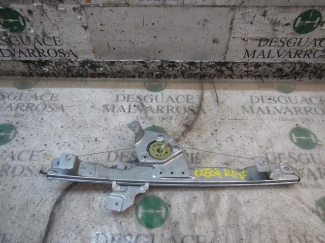 8200733828 Mecanismo de elevalunas de la puerta delantera derecha  disponible Málaga
