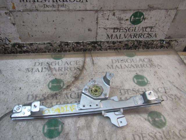 RENAULT 8200733829 Mecanismo de elevalunas de la puerta delantera izquierda  comprar en Murcia