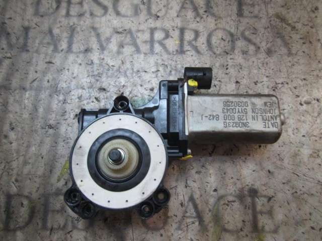 RENAULT 8200733832 Mecanismo de elevalunas de la puerta trasera derecha comprar Pamplona
