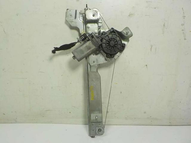 RENAULT 8200733832 Mecanismo de elevalunas de la puerta trasera derecha  disponible España