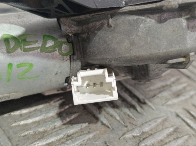 8200734582 RENAULT Motor limpiaparabrisas, trasera  en stock Gandía