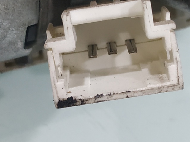 RENAULT 8200734582C Motor limpiaparabrisas, trasera comprar Tarragona