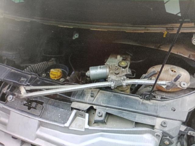 RENAULT 8200734788 Varilla de limpiaparabrisas  en stock Terrassa