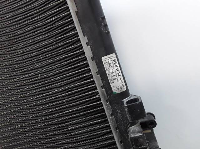 8200735039 RENAULT Radiador de refrigeración del motor  comprar en Oviedo