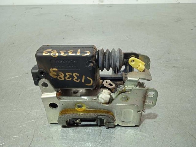 8200735224 RENAULT Cerradura de puerta delantera derecha  en stock Gandía