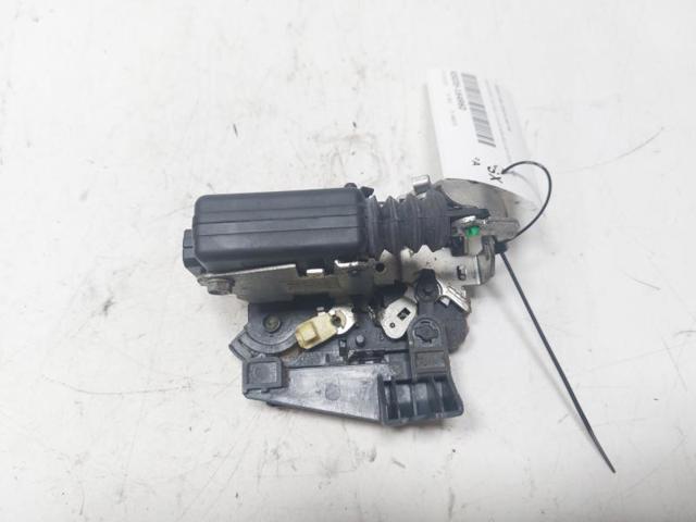 8200735227 RENAULT Cerradura de puerta delantera izquierda  disponible Ourense