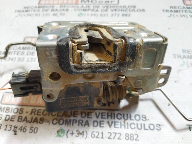 8200735227 RENAULT Cerradura  en stock Córdoba