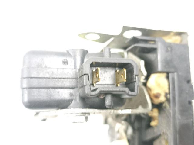8200735246 RENAULT Cerradura de la puerta trasera derecha  disponible Alicante