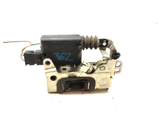 8200735246 RENAULT Cerradura de la puerta trasera derecha comprar Bilbao