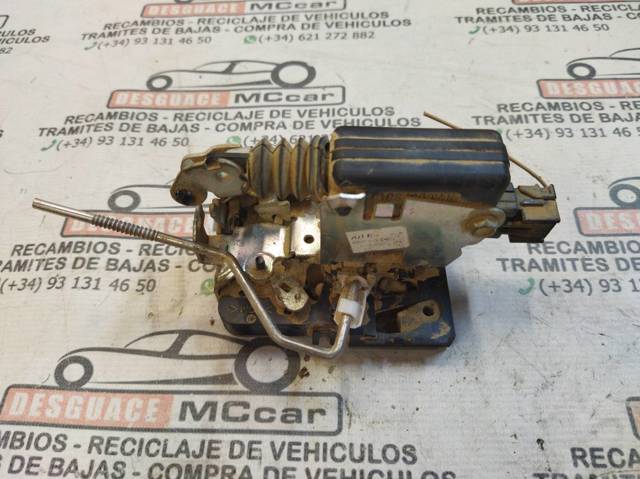 RENAULT 8200735246 Cerradura de la puerta trasera derecha comprar Barcelona